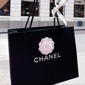 Chanel Gift Bag medium